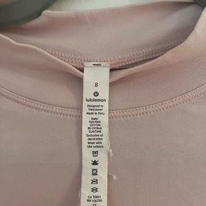lululemon crop top